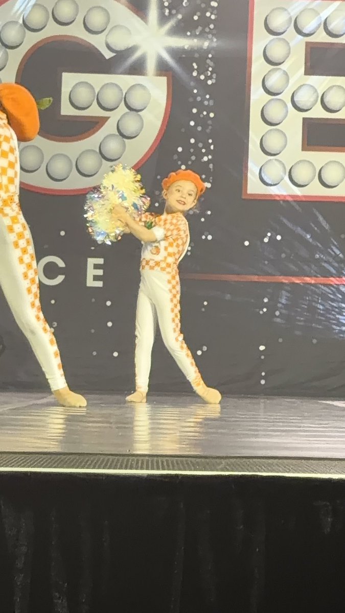 DawnDavenportTN's tweet image. So proud of my sweet girl at her dance comp this past weekend!!!🥇in Hip Hop 🥇in Pom, 5th in jazz ❤️ #dancelife #tinydancer #babybabs