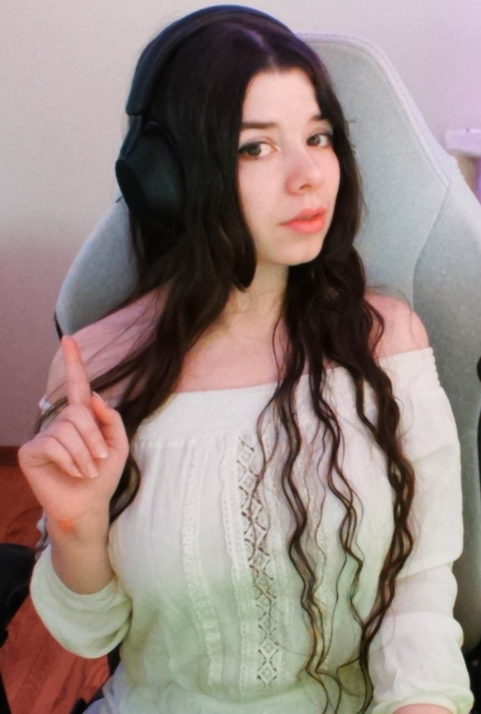 SilverLarkGaming tweet media