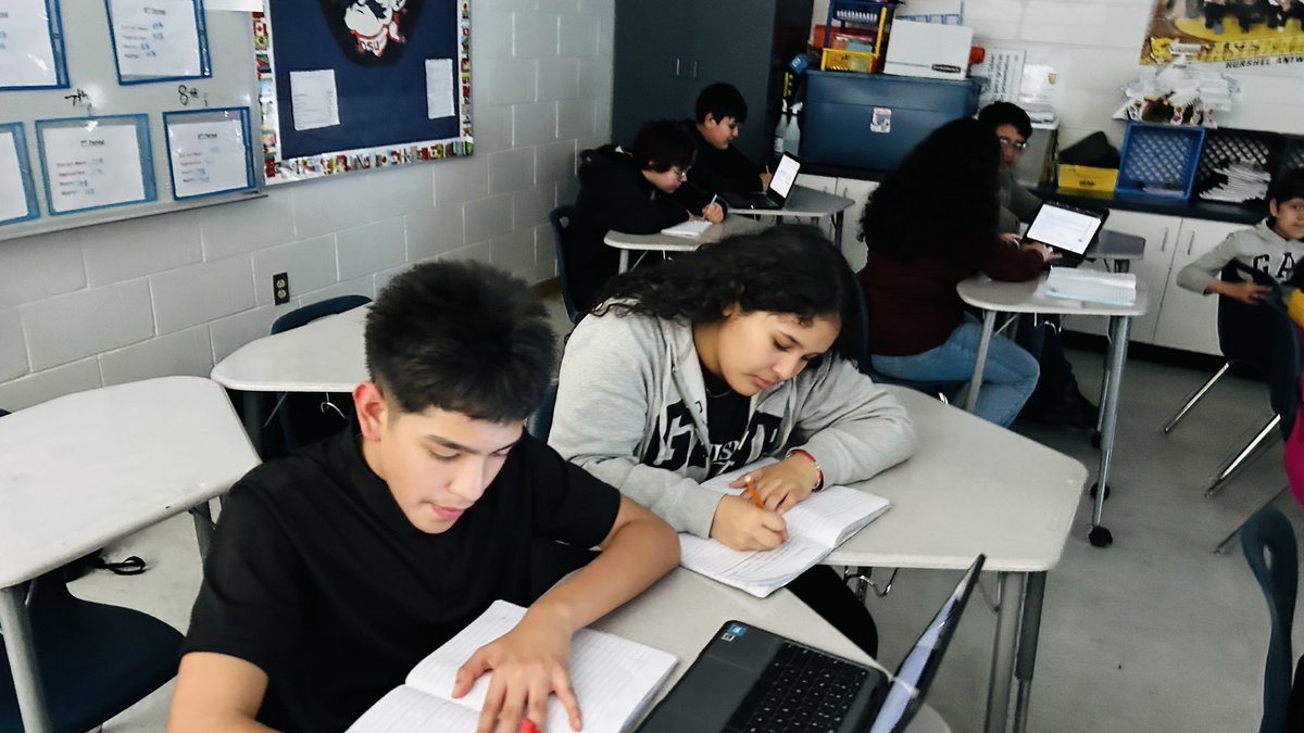 Enrique Frayre tweet media