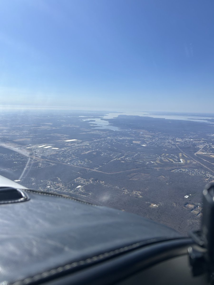 russkid's tweet photo. Life at 5500 feet. I love my Pilot life! #russcanfly https://t.co/AVS6k8kBcw