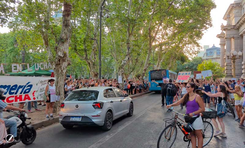 ConclusionRos's tweet photo. 📢 Galería de imágenes del #Ruidazo 
#Gobierno #SantaFe #Rosario https://t.co/kTEEDaKHIj