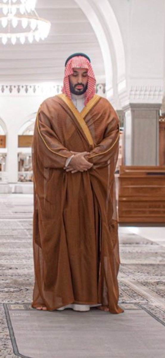 اللهم من أراده بسوءٍ فردَّ كيده في نحره، واجعل تدبيره تدميرًا عليه، وردَّ شرّه إلى نفسه، واجعل دائرة السوء عليه اللهم احفظ #محمد_بن_سلمان بحفظك واجعل بقوته نصر البلاد وحفظ العباد 🇸🇦