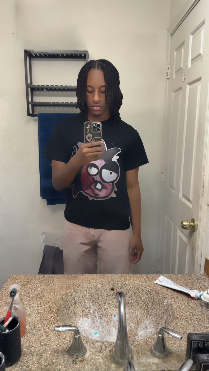 bownboi's tweet photo. It’s hard hiding this ass all day 🥲 https://t.co/EXYWr9y2Vg
