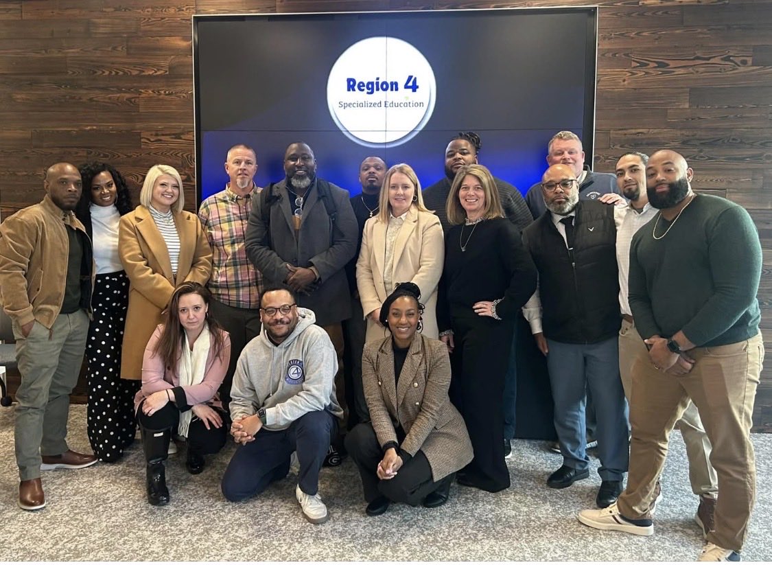 Daniel Peticca tweet media