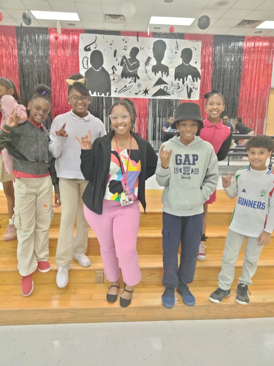 Lake Ridge Elementary tweet media