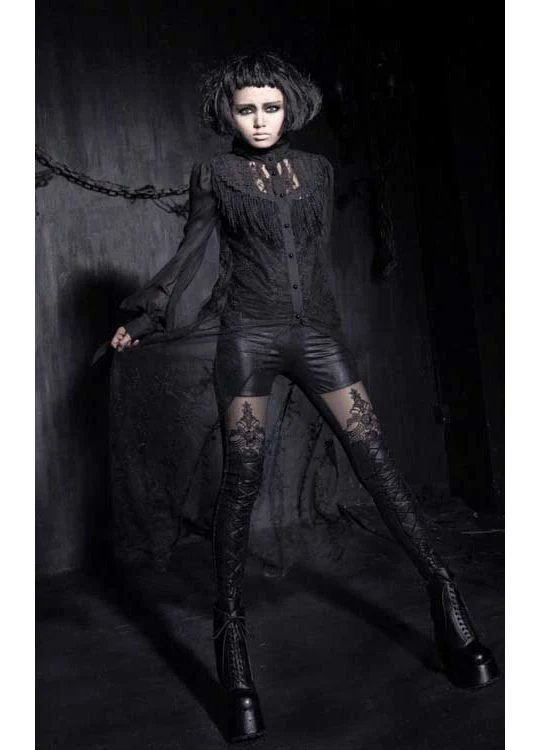 Make a bold statement with the Punk Rave Macbeth Gothic Leggings, where traditional gothic elegance meets modern comfort and style.

katesclothing.co.uk/products/punk-…