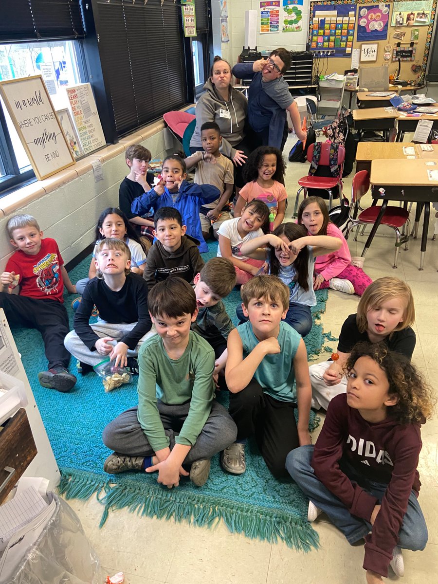 Mrs. Vanessa Flowers tweet media