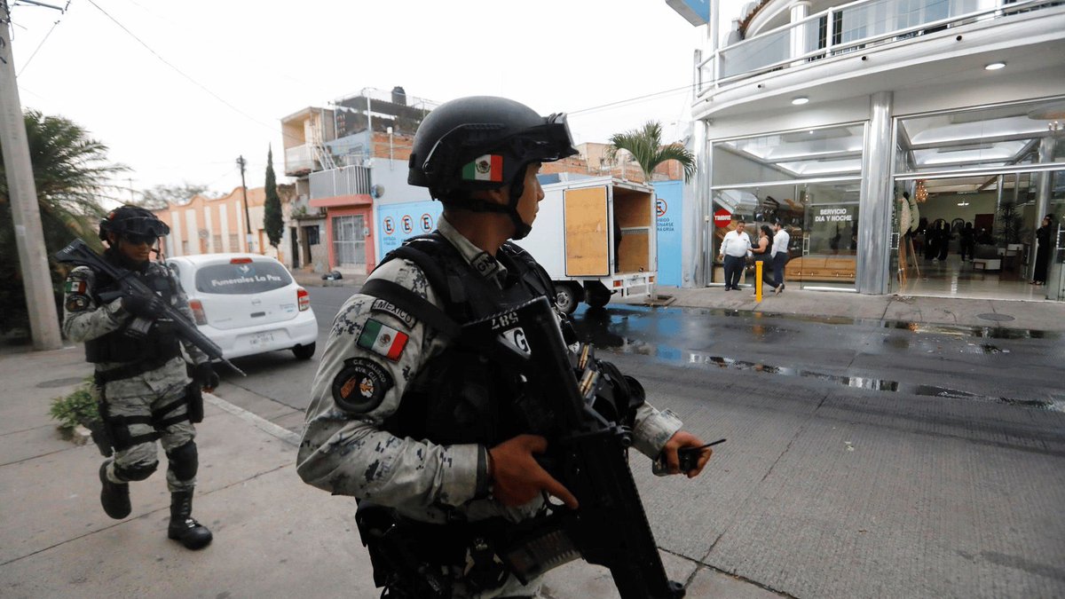 armandou78's tweet photo. Máxima alerta en México: Operativo especial durante velorio de «El Mencho» 

#sstvi #bbvipks4 #sramhr https://t.co/o2B9XdopBc