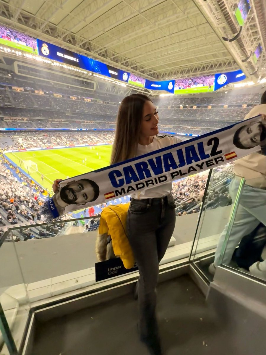 Lo mejor del partido de hoy es volver a ver a <a href="/DaniCarvajal92/">Dani Carvajal Ramos</a> en el verde 2 años después 🫶🏻 por el único que me da pena es por ti, porque no levantes nada este año como CAPITÁN