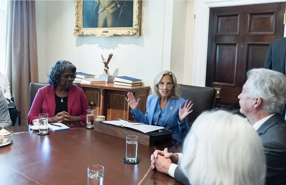 Leeleeliberty tweet media