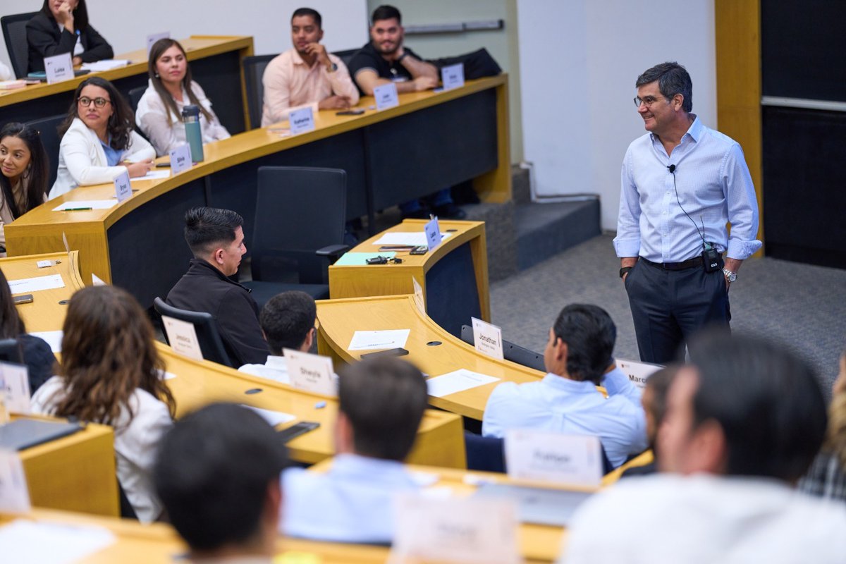 Máximo Vedoya tweet media