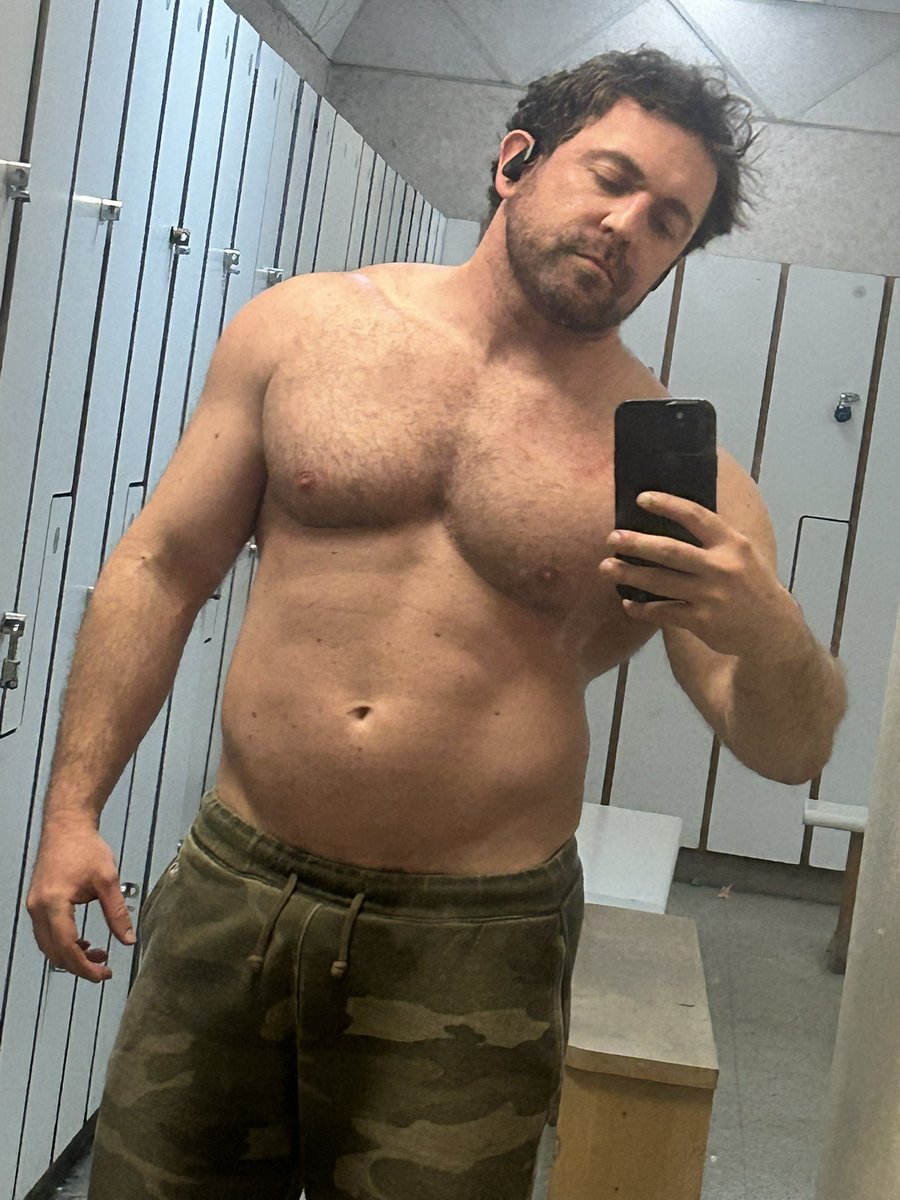 thatERguy tweet media