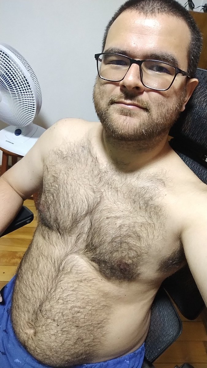 Vamberto_Jr's tweet photo. #peludo #hairy #urso https://t.co/Xtnxns2dib