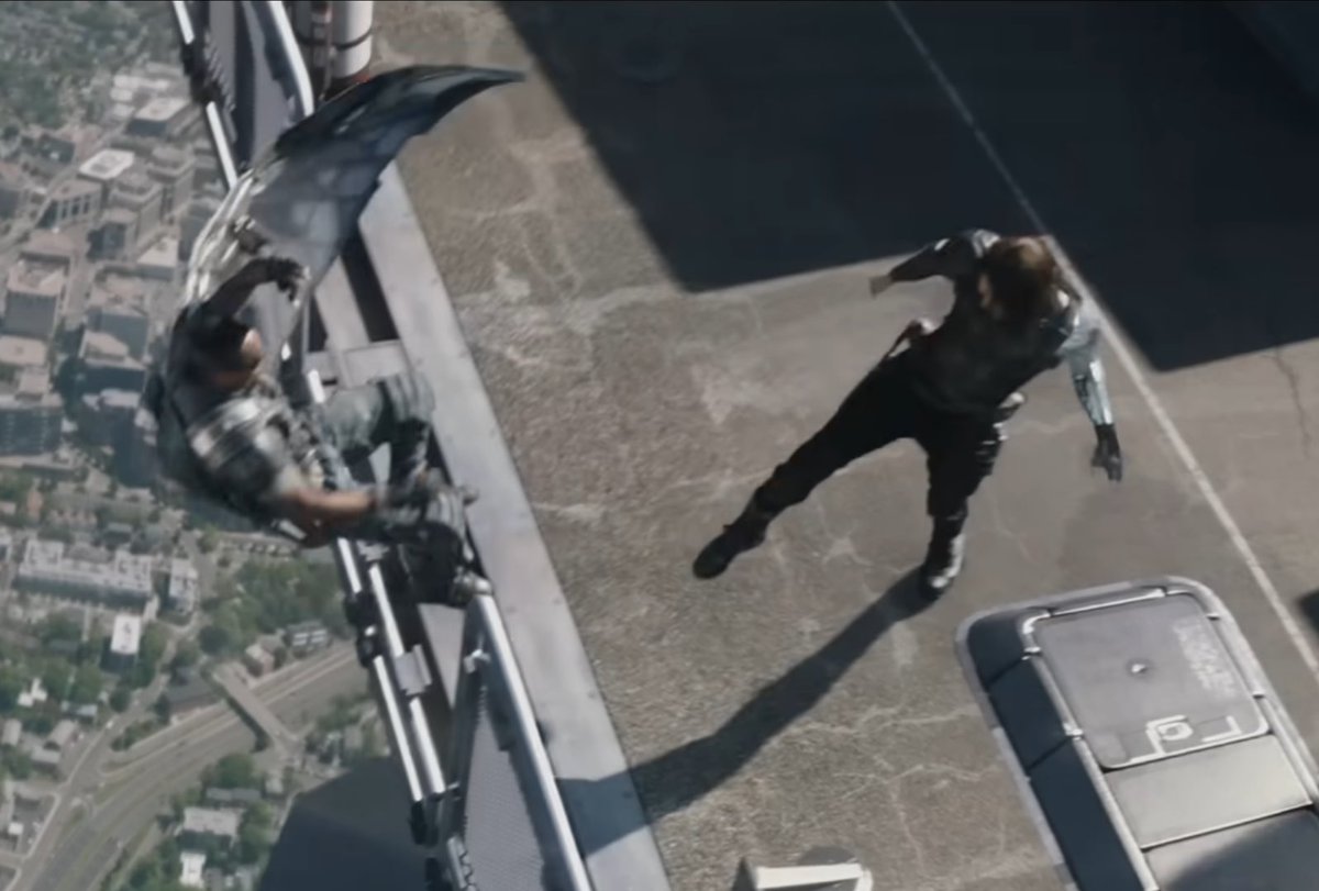 leah 𐂂 tweet media