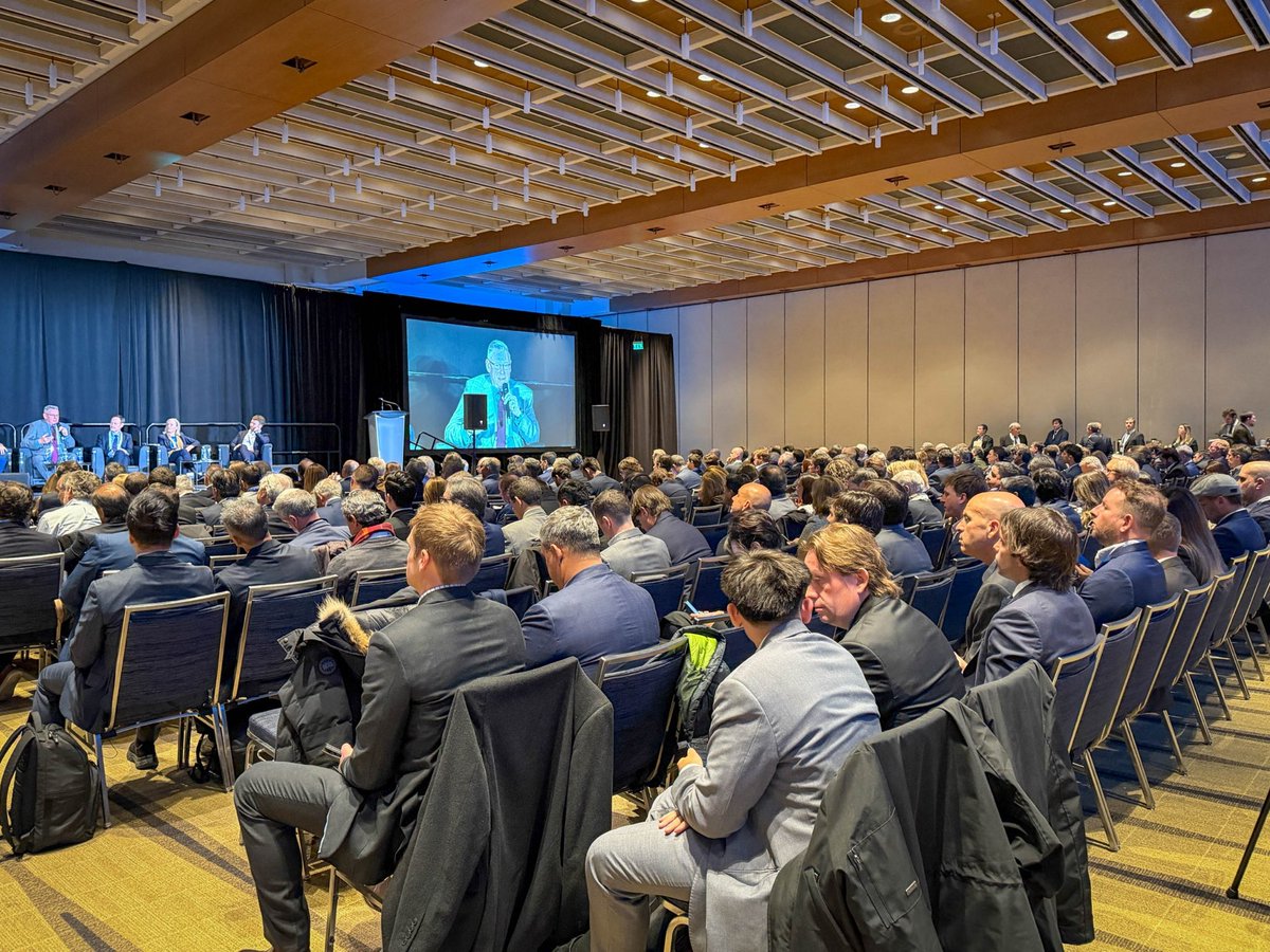 PromArgentina tweet media