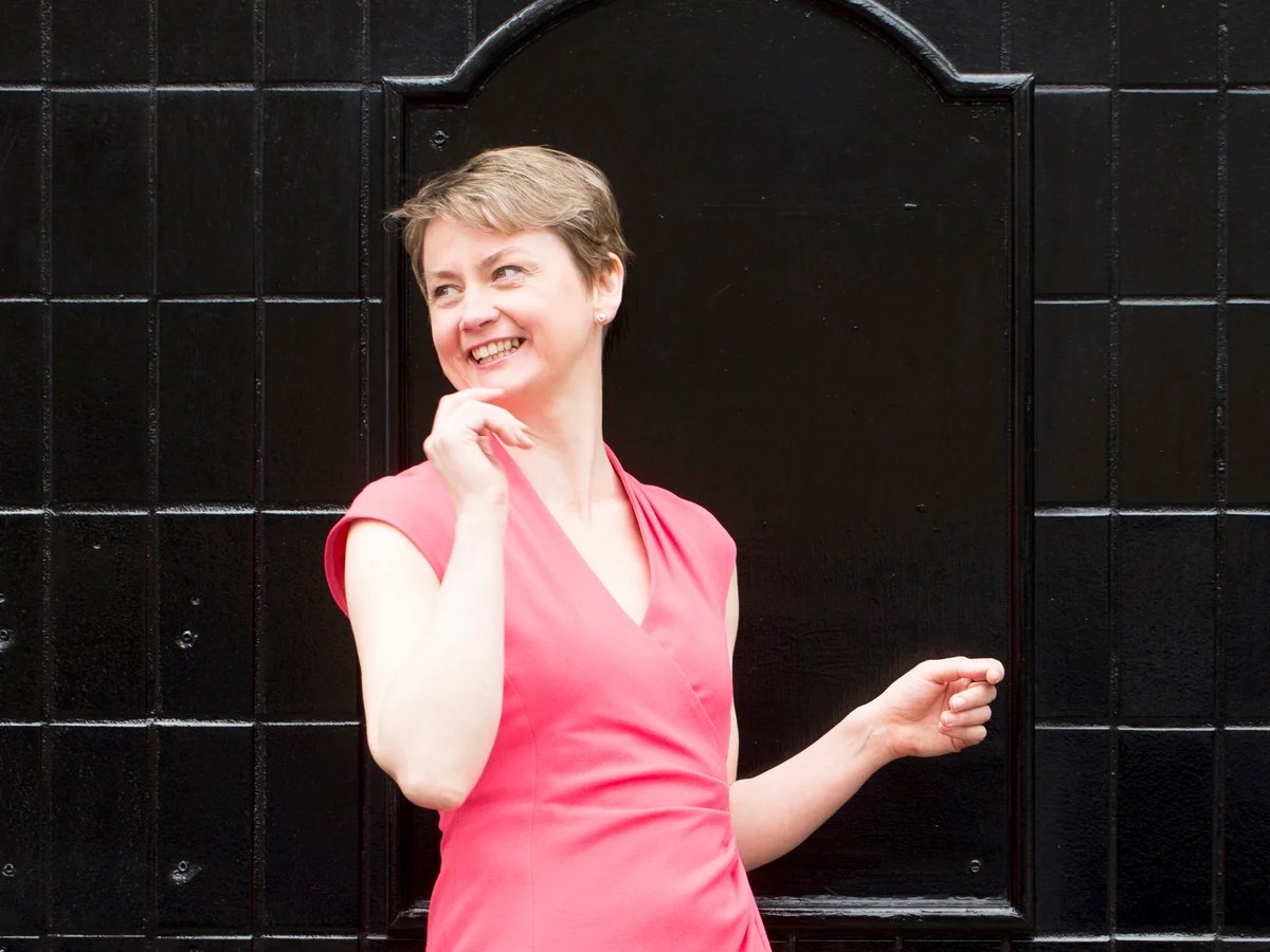 Simp For The Rich (She/Her) 🏳️‍⚧️ tweet media