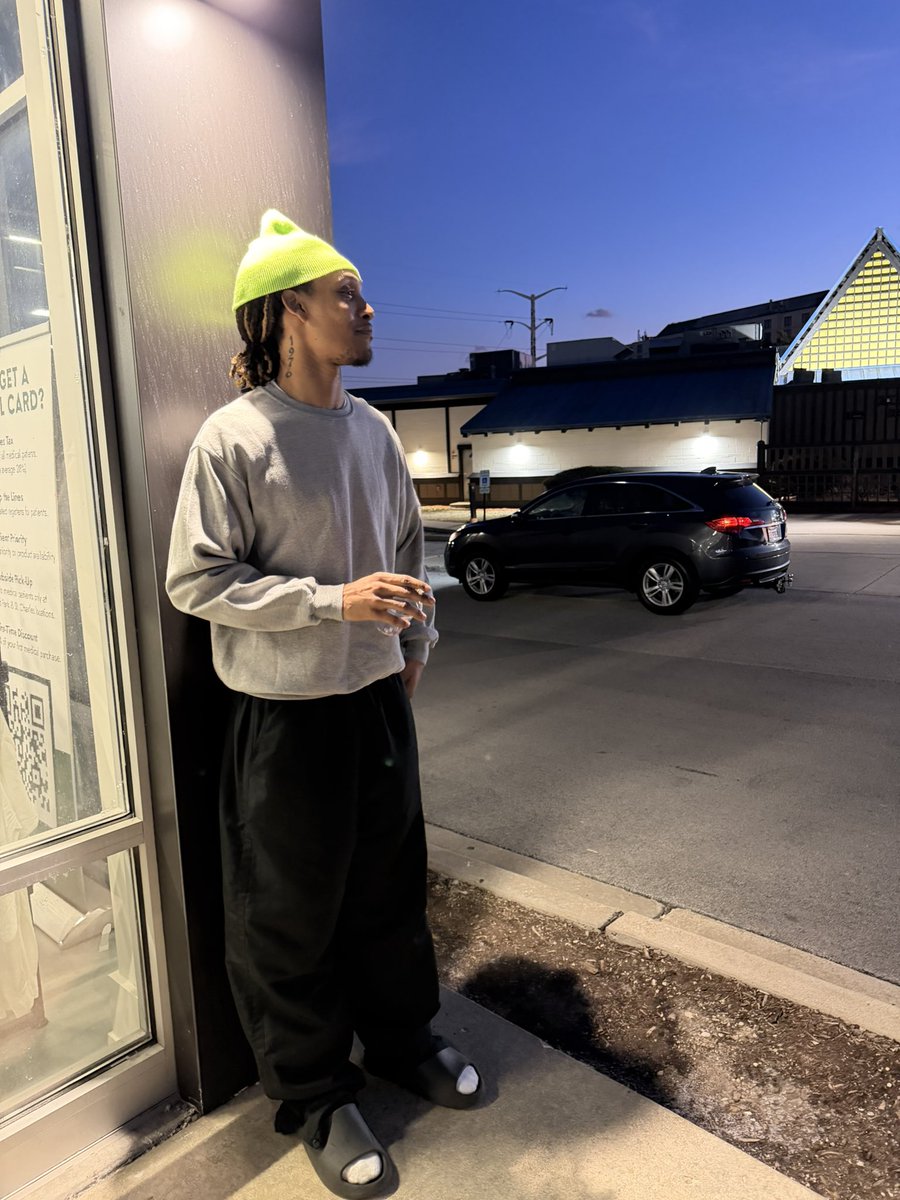 GOLDENBOYZAY_'s tweet photo. Bandman 🙂‍↕️ https://t.co/Yf60Is5VlL