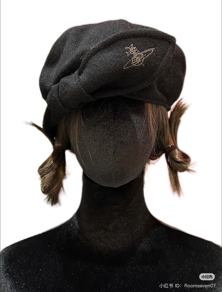 Hellokraze's tweet photo. vivienne westwood beret hat https://t.co/dm88Asp7J2