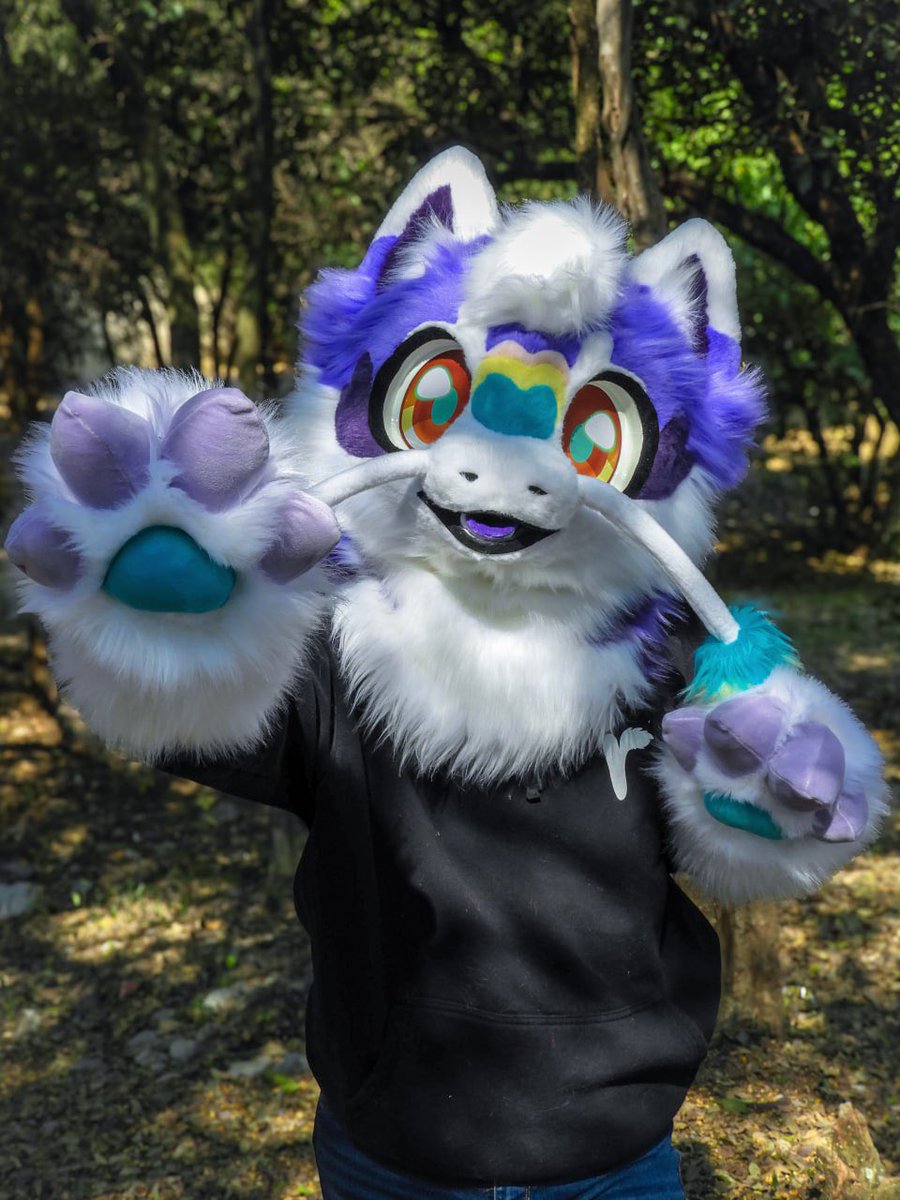 💜A new Fursuit premade adoption just dropped! 💜

🐲 Meet Grape! A mini partial kemono dragon that was just listed at <a href="/TheDealersDen/">The Dealers Den</a> !

🔗More info below ⬇️
