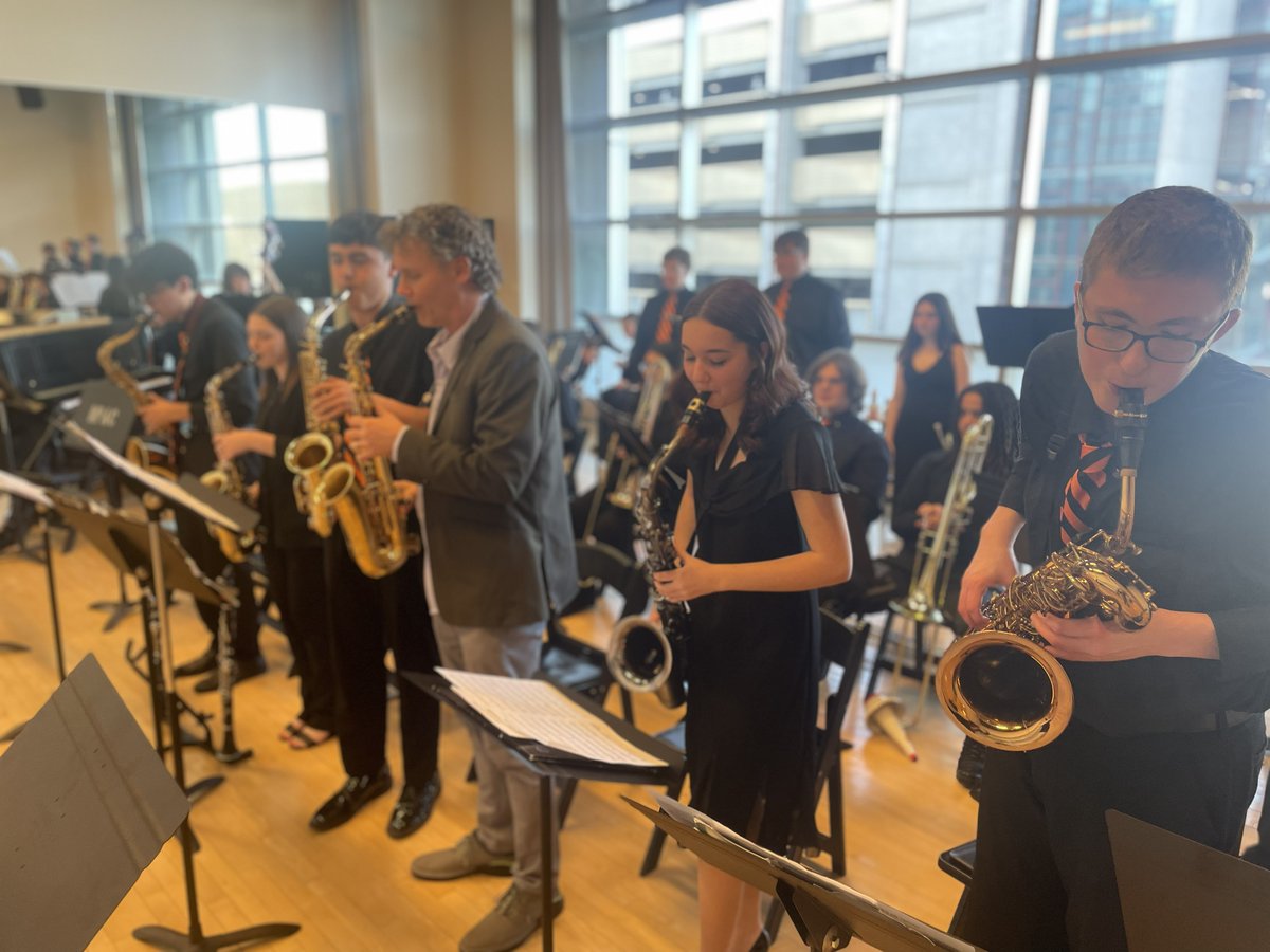 Jacket Athletics tweet media