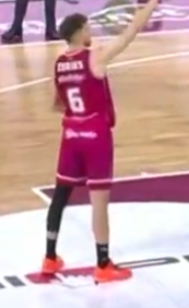 Algu: "El Zoriks feixista no existeix"

El putissim Zoriks