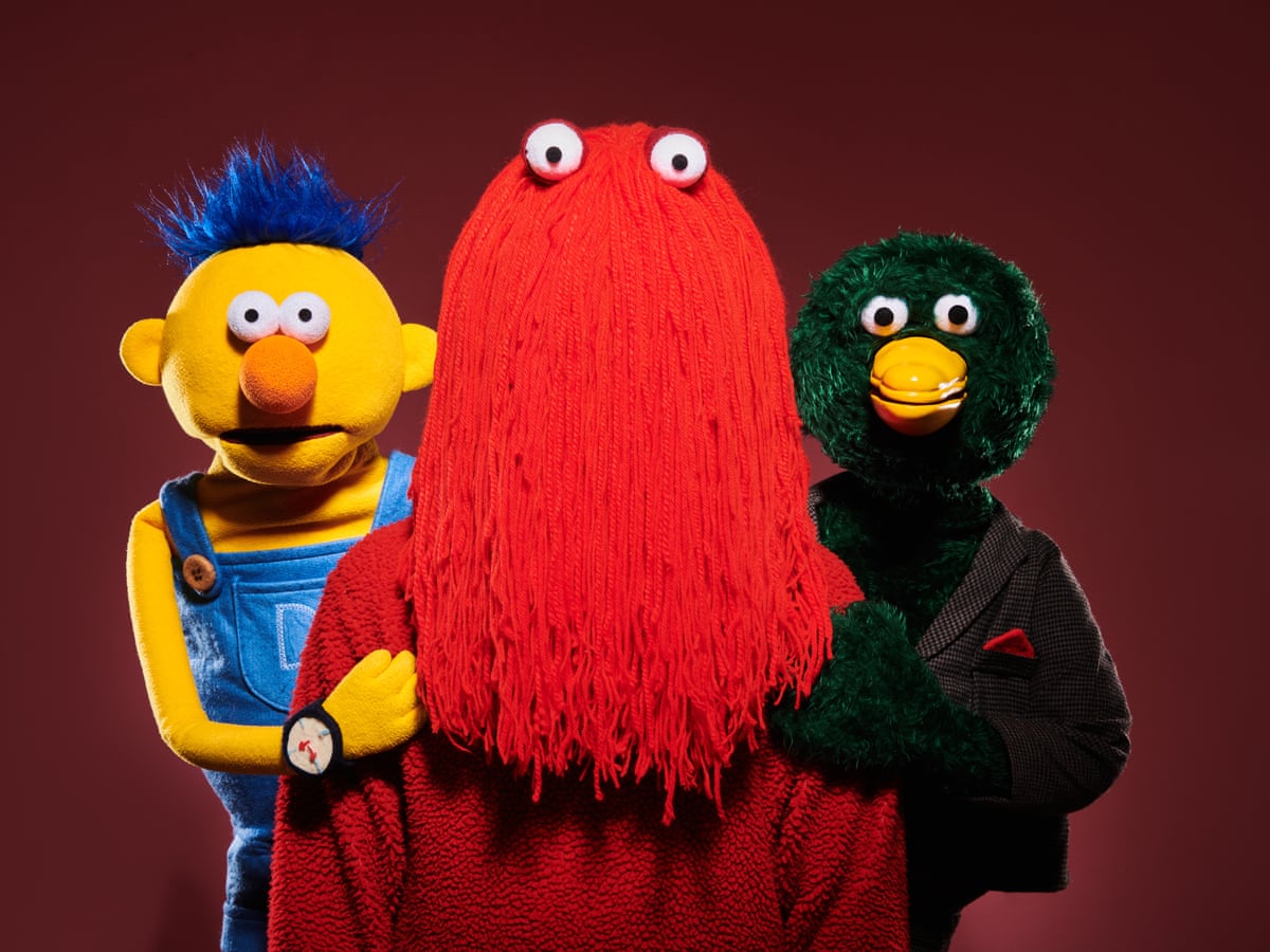 anytime i see this red creature (i haven't played LaD/IW yet) all i can think of is that red guy from don't hug me I'm scared