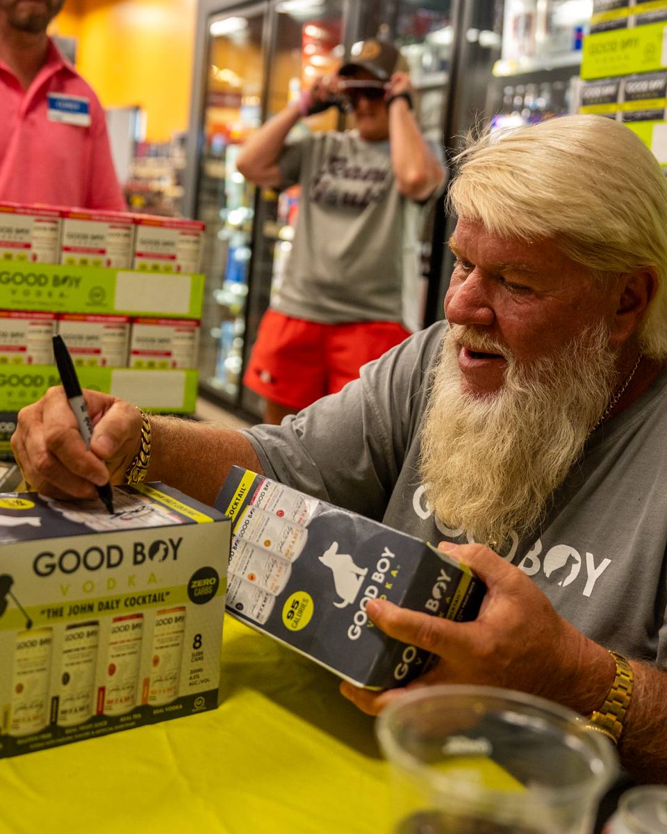 Good Boy Vodka tweet media