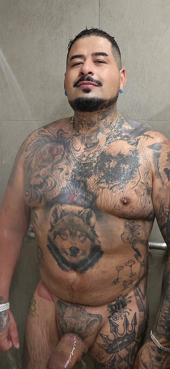 Lobogasu1's tweet photo. Bañito agusto ... para q no suden las pelotas jajjaa
Dejen su RT canijos 
https://t.co/zPzNYfz2rM https://t.co/o22MRuzDDb