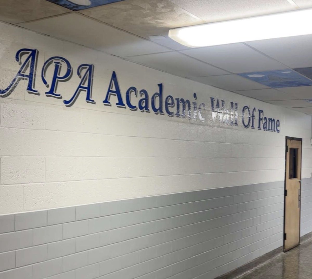 coachdays82's tweet image. Walking the halls last weekend of APA, and started thinking, it might be time to start grading on a curve or just rename it West Hall.  #academics #highschool #indiana