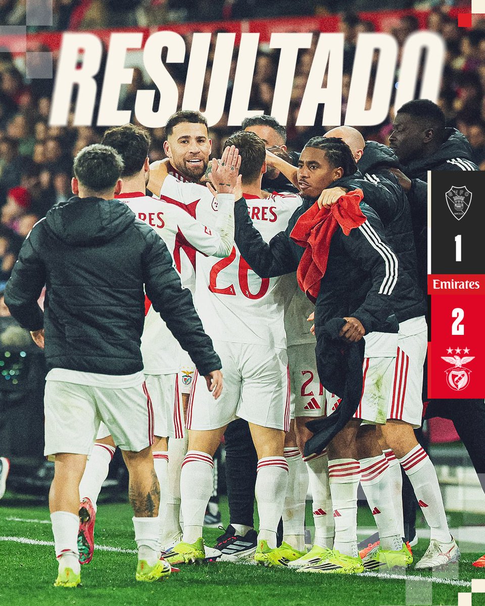 Soquerobarraco's tweet image. Vamossssssss agora ganhar o clássico vamos juntos ❤️🦅 #rumoao39