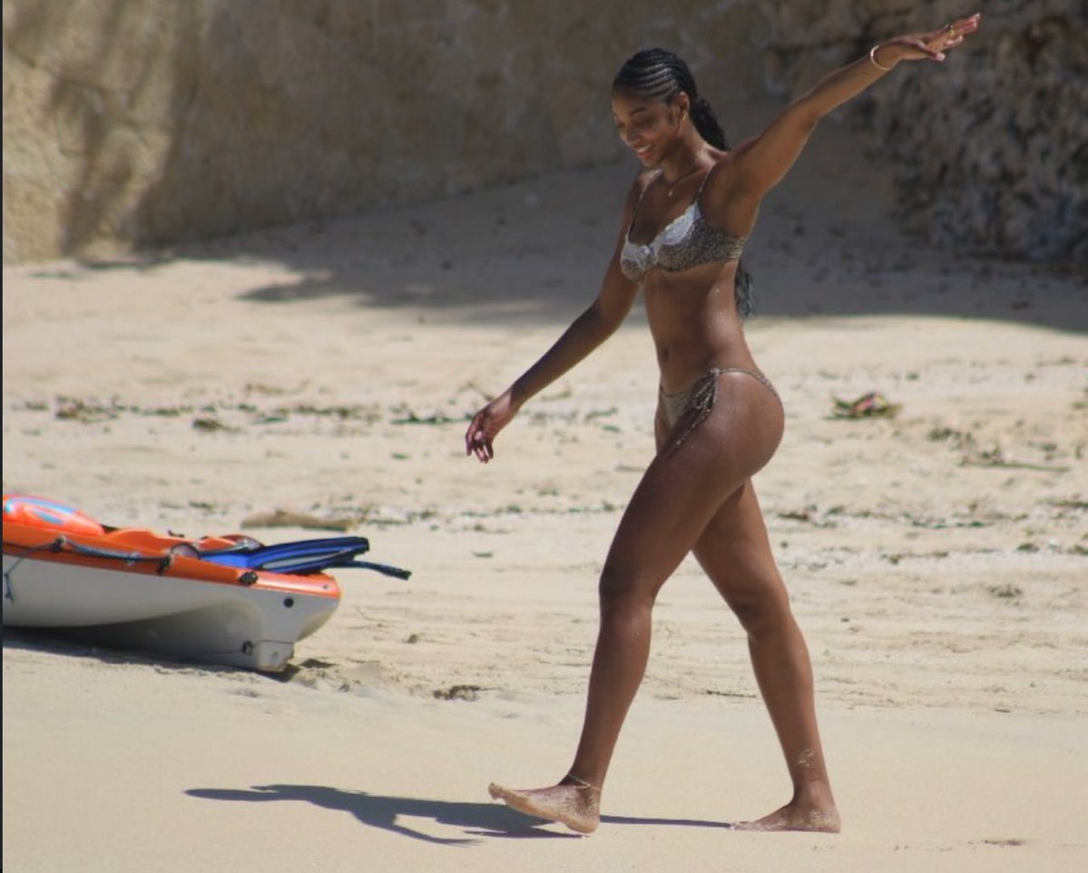 This picture makes me happy she’s so cuteeee