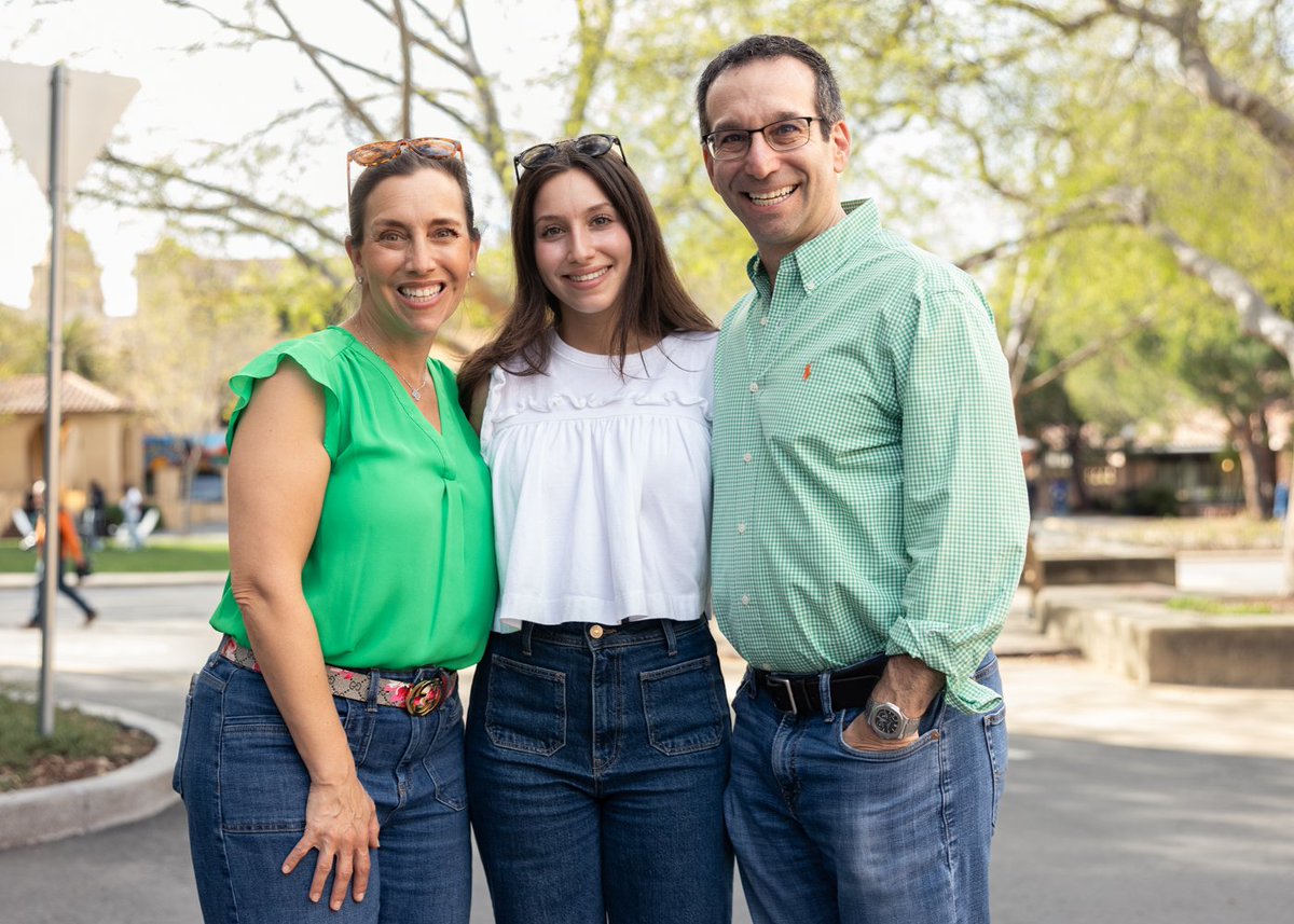 Stanford University tweet media