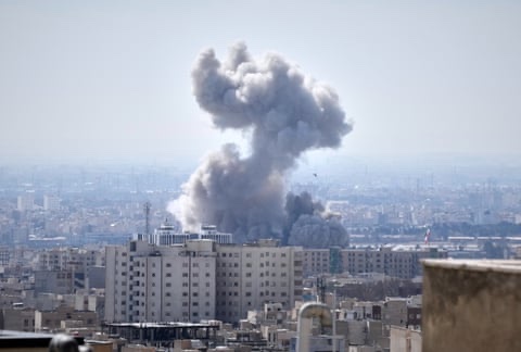 CerfiaFR's tweet photo. 🚨🇮🇷🇺🇸 FLASH | Les États-Unis exhortent leurs ressortissants à quitter IMMÉDIATEMENT ces 15 pays du Moyen et Proche Orient : 

- Bahreïn 🇧🇭 
- Égypte 🇪🇬
- Iran 🇮🇷
- Irak 🇮🇶
- Israël 🇮🇱 et Gaza 🇵🇸
- Jordanie 🇯🇴
- Koweït 🇰🇼
- Liban 🇱🇧
- Oman 🇴🇲
- Qatar 🇶🇦
- Arabie Saoudite 🇸🇦
- Syrie 🇸🇾
- Émirats arabes unis 🇦🇪
- Yémen 🇾🇪
