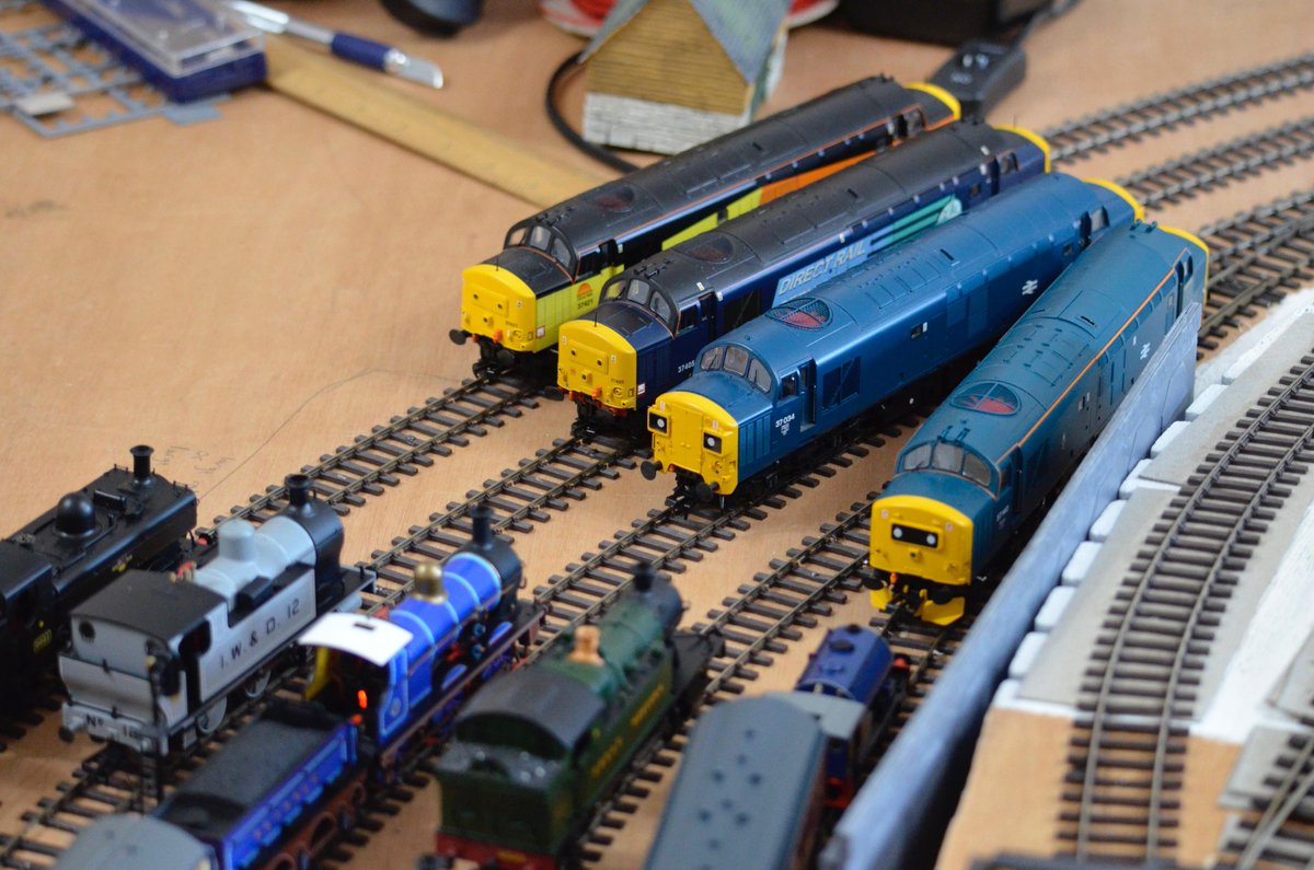 lucky lamp productions tweet media