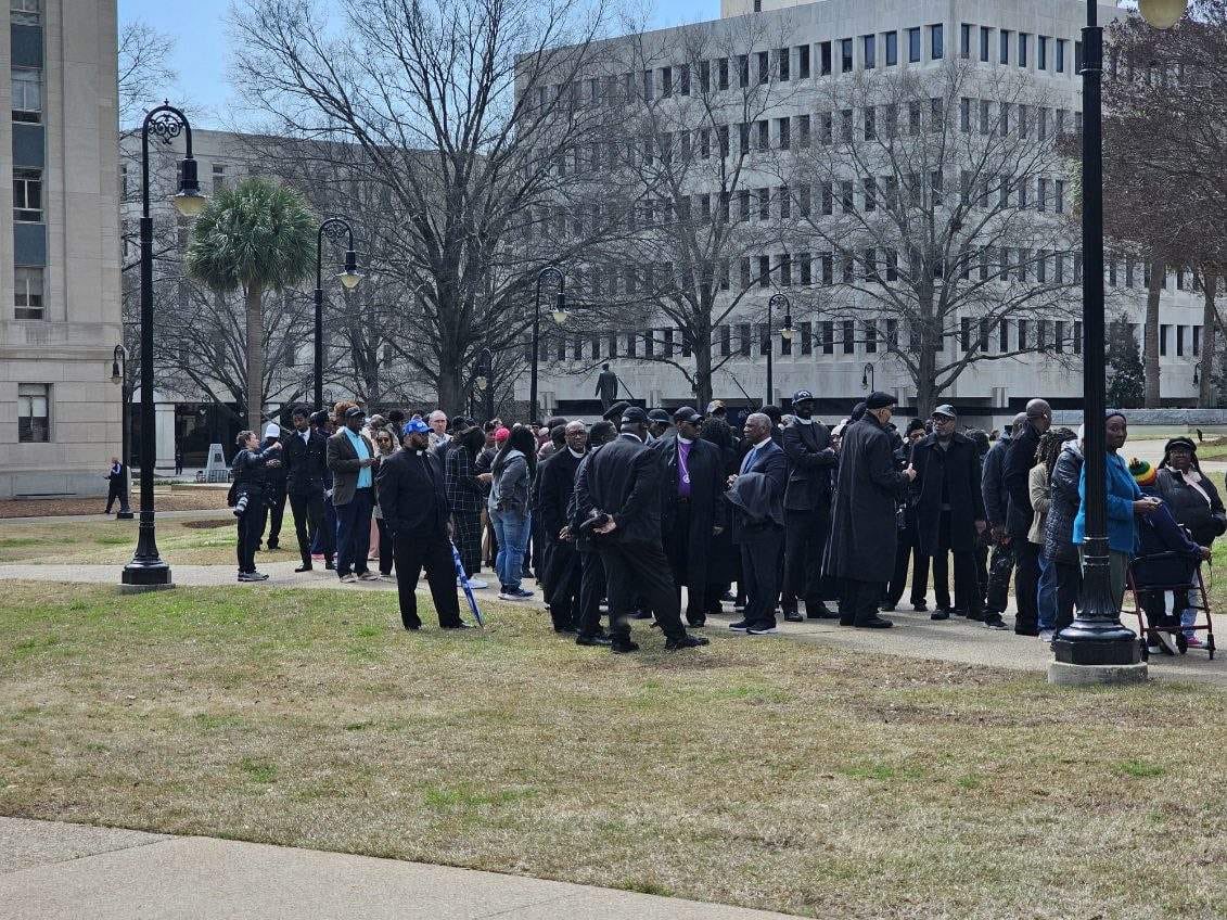 Alex English tweet media