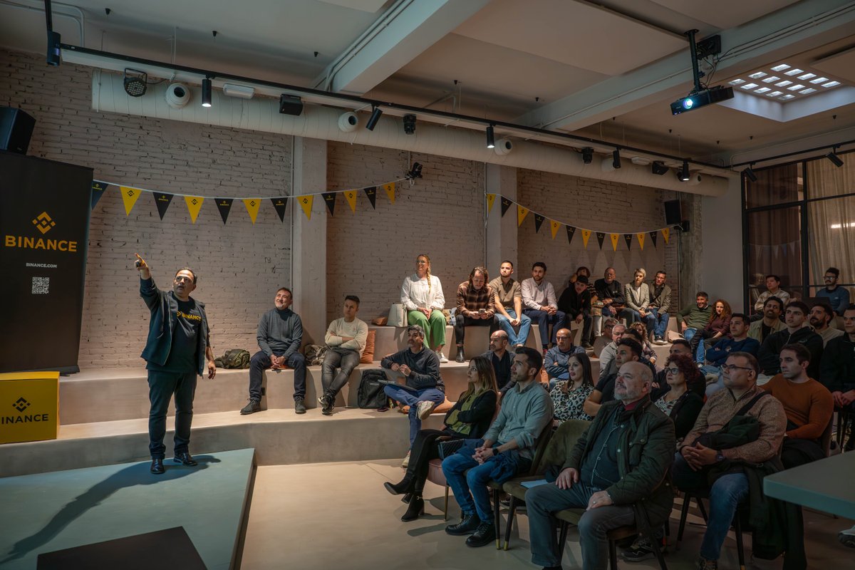 binance's tweet photo. What an unforgettable afternoon we spent in Valencia! 🇪🇸

From inspiring conversations to exciting quizes and positive energy, the atmosphere was simply electric.

Huge thanks to everyone who joined us and made it so special. Until the next one! https://t.co/yczRfnAVPH