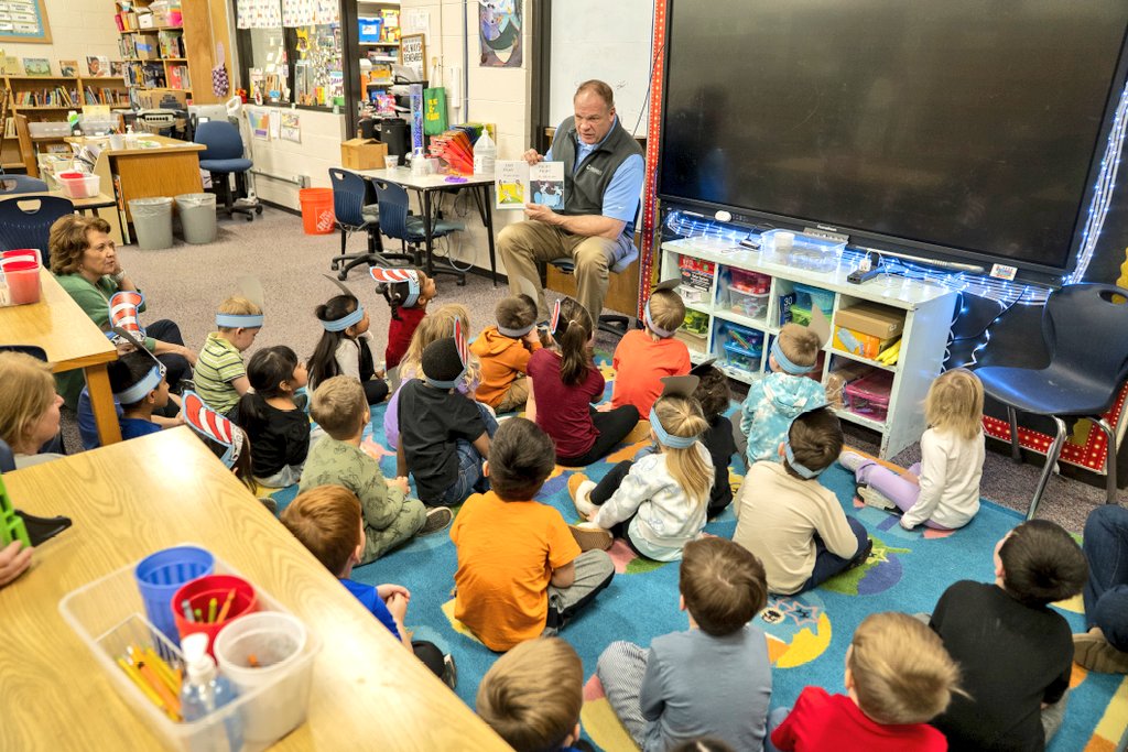 Glenn Jacobs tweet media