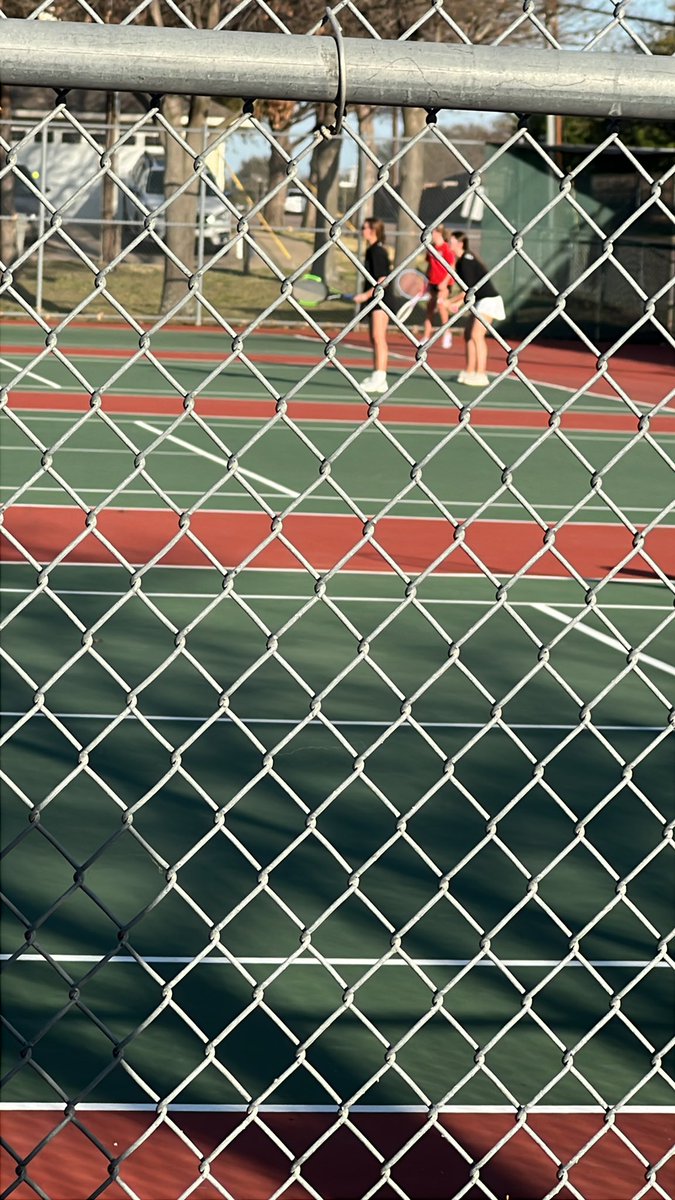 LHHS Softball & FMMS Pre-Athletics tweet media