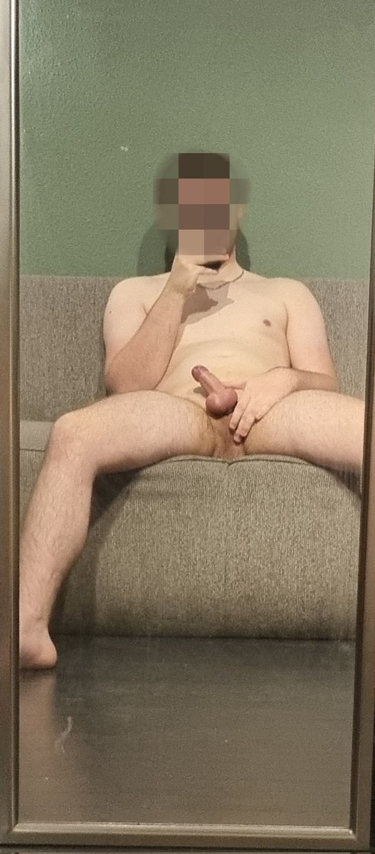 jtwink094's tweet photo. Werd spontaan geil op de bank🥵 wie komt mij helpen?

#gay #twink #nude https://t.co/U2vY1vhJBu