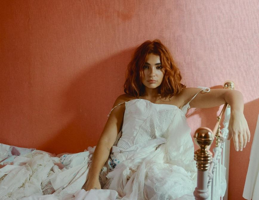 ¡Muy pronto Violeta Hódar lanzará nuevo single!

¿Ganas? ¿Cómo te gustaría que fuera? 🤔