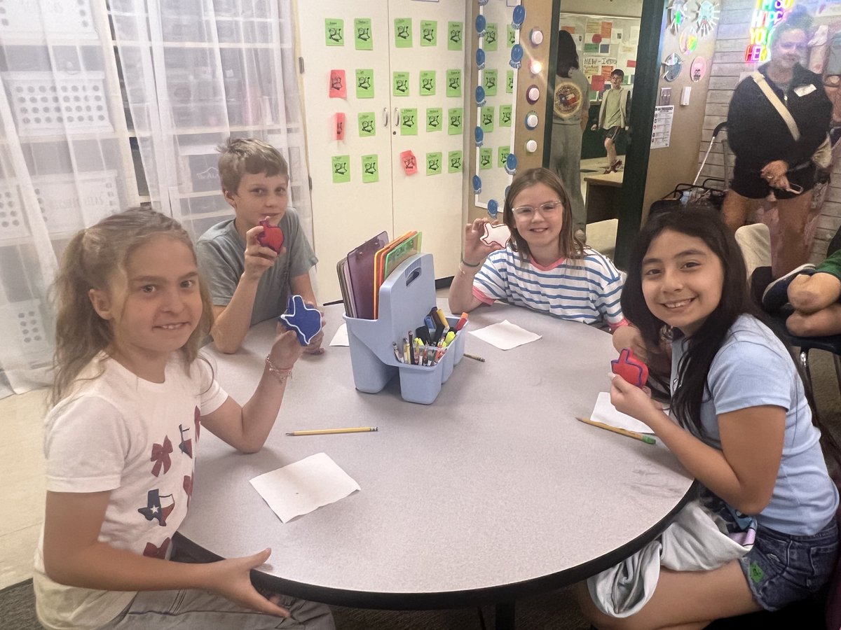 Fredericksburg ISD tweet media