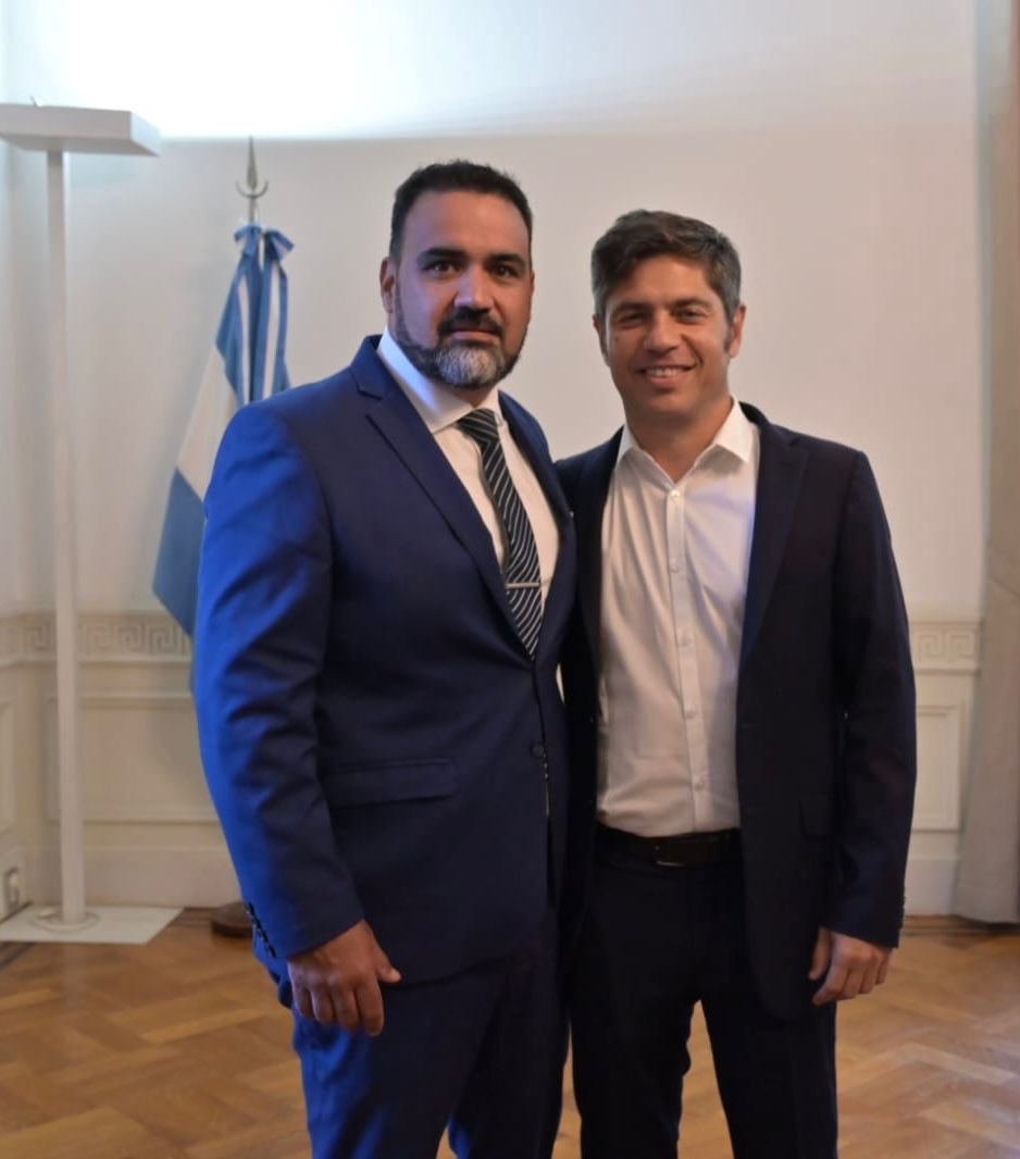 fabianluayza's tweet photo. Hoy participamos de la Asamblea Legislativa que da apertura al 154° período de Sesiones Ordinarias encabezada por el gobernador @Kicillofok 

Renovamos el compromiso de trabajar durante este año en la Legislatura con responsabilidad y diálogo, impulsando iniciativas y herramientas que contribuyan a mejorar la calidad de vida de todos los bonaerenses.