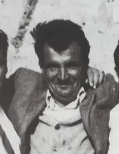 Миле Ристић, Србин из Миљевића код Градишке. Приликом пробоја из Јасеновца, 22. априла 1945. године, рукама је задавио усташу који је уз митраљеза пуцао по логорашима, а затим митраљез окренуо и запуцао на усташе, чиме је омогућио успјех пробоја.  Слава заборављеном јунаку!