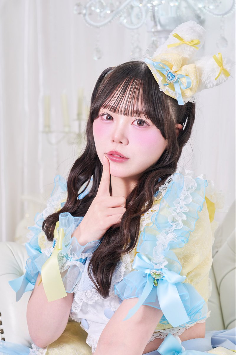 美波まお(メイビーME) tweet media