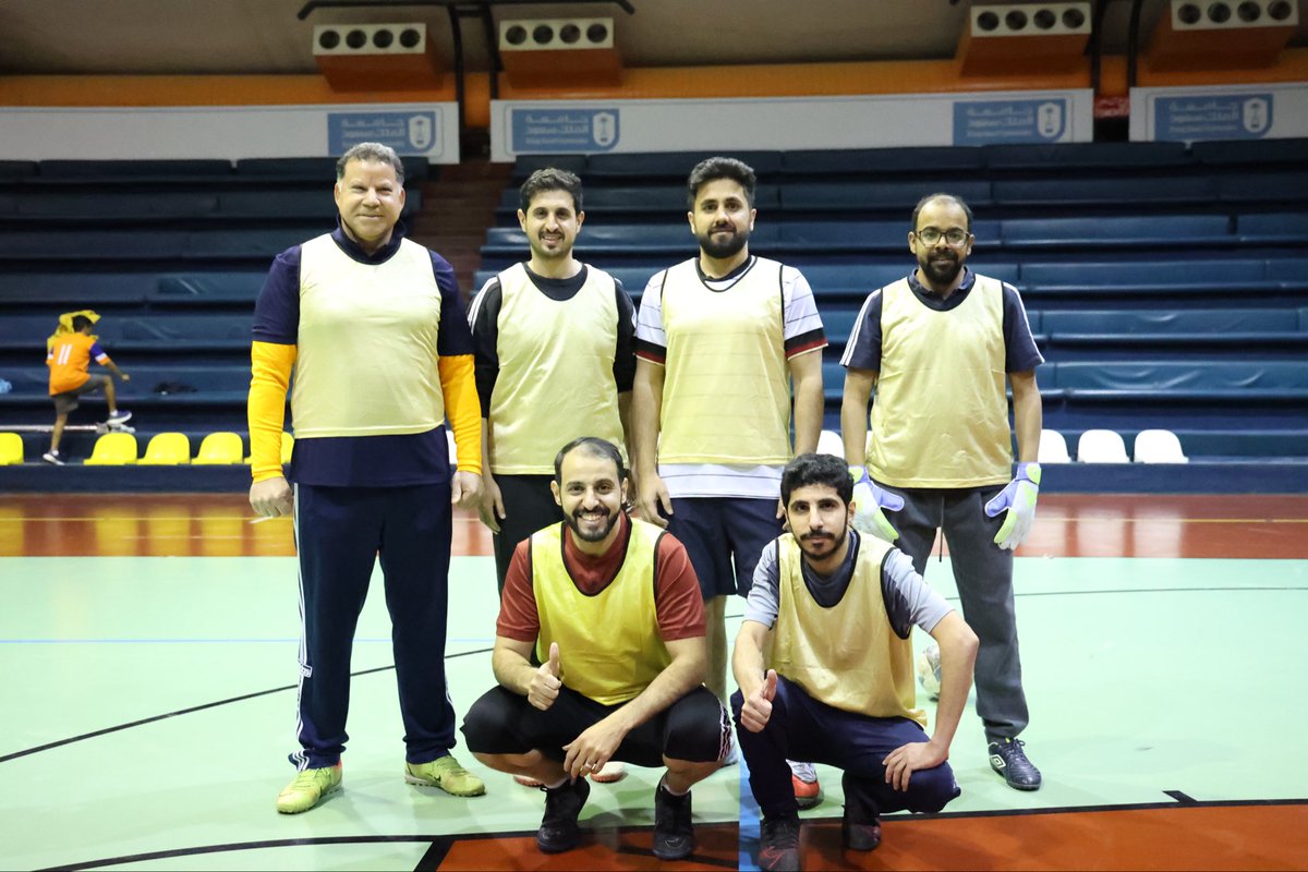 ksusport1's tweet photo. @dsa_ksu @_KSU @turkei1395 @rsksu @dsa_activities @Susfchannel اليوم الثاني من البطولة الرمضانية لكرة قدم الصالات لمنسوبي #جامعة_الملك_سعود، وسط أجواء حماسية وتنافس متصاعد بين الفرق المشاركة

#عمادة_شؤون_الطلاب https://t.co/6hcCd2JtMD