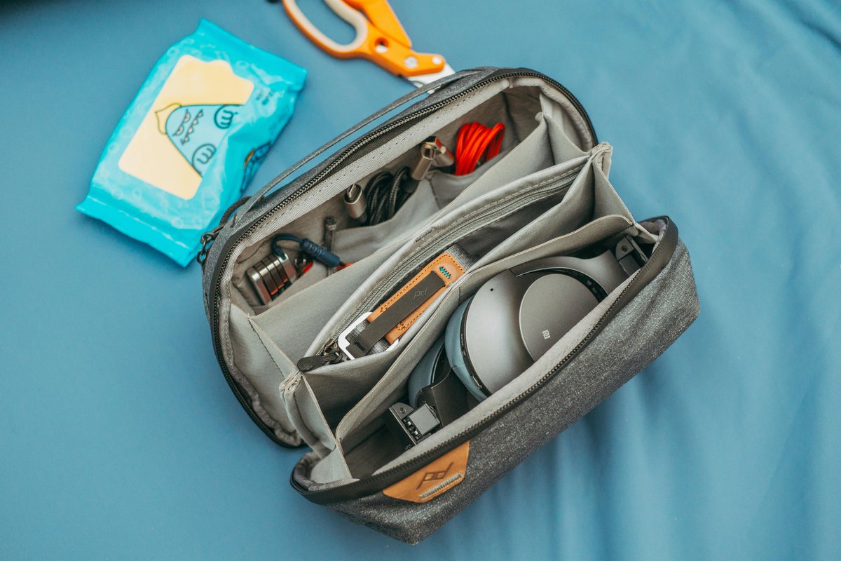 electrotrendtch's tweet image. 📷🖱️📱🔌 New blog is live! Discover why a Waterproof Electronics Organizer truly matters — from protecting your devices against spills and rain to keeping cables neat and travel-ready.
Read it Now!
#TechTips #TravelSmart #WaterproofGear 
electrotrendtech.com/why-a-waterpro…