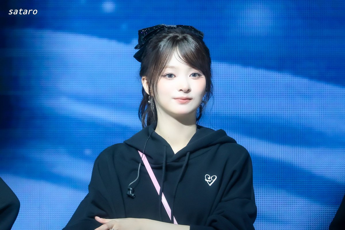fromis_9 ナギョン fromis_9 Now Tomorrow フーディー トレカ ナギョン