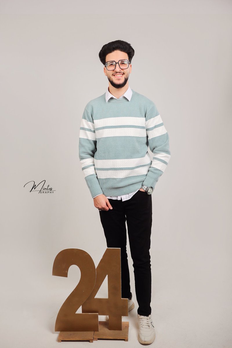 M7mdSherif3's tweet photo. "𝐎𝐟𝐟𝐢𝐜𝐢𝐚𝐥𝐥𝐲 "24” 🤍✨
اليوم اتممت عاماً جديداً من عمري♥️
اللّهم اني استودعك عاماً مضي من عمري وها قد بدآ عاما جديد وانا لا اعلم خفاياه ولكني اثق لانك قدرت لي الخير كله فاللهم اكتب لي الخير فيما اتمنا ♥️ https://t.co/DK8bCuNh0J