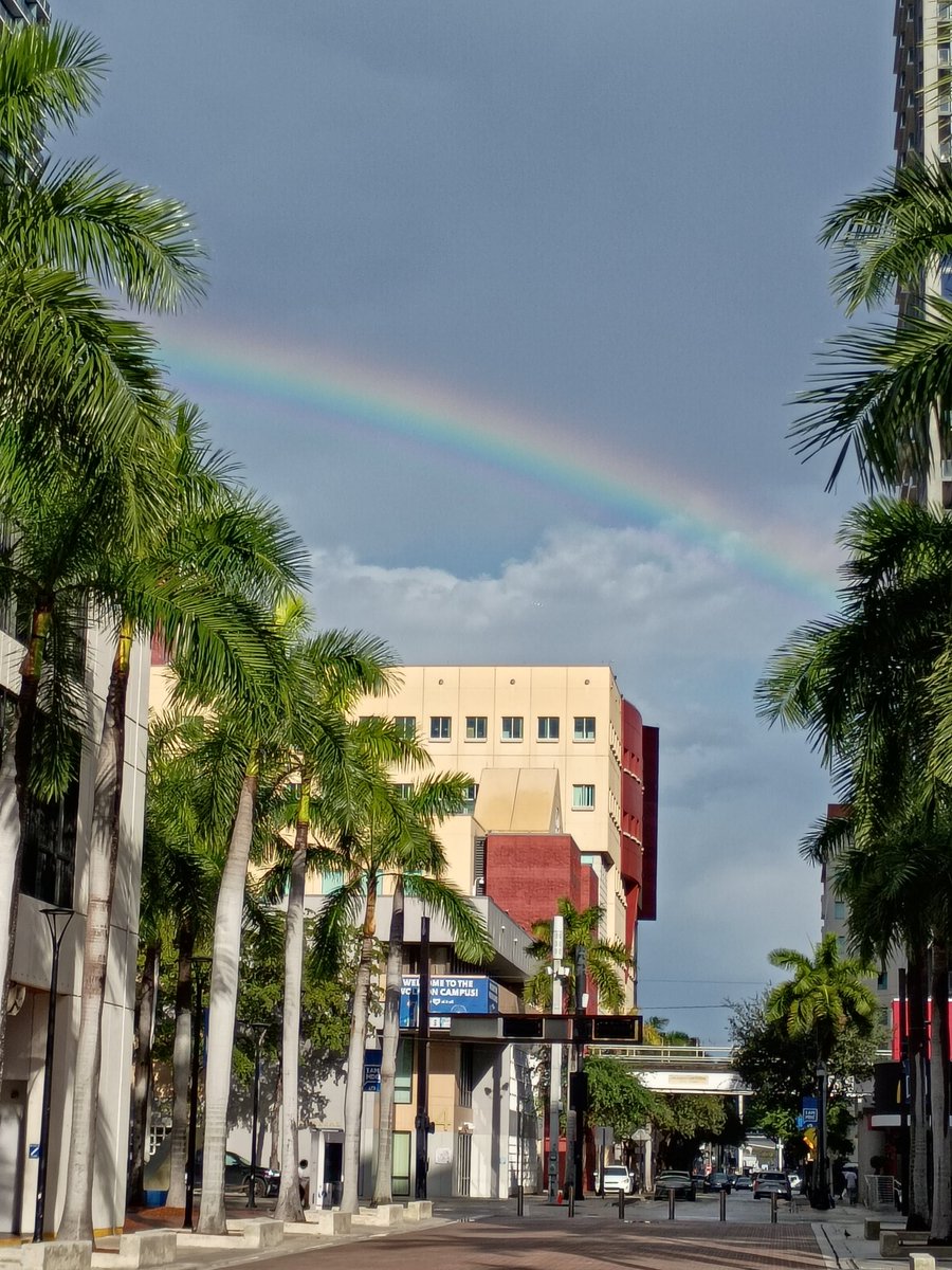 ElijahLuthor01's tweet photo. A rainbow was visible in the fourth hour of the afternoon in Miami, Pascua Florida on 01 March 2026. The rainbow is a sign or token by The Most High that He keeps His word, of which is covenantal. He promised that the planet Earth would never suffer a global flood ever again. https://t.co/t0i5E4m9Lc