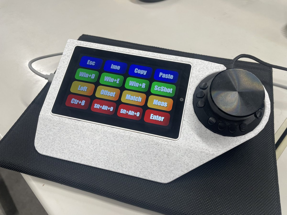 𝕜𝕒𝕨𝕒𝕔𝕔𝕚@かわっち tweet media